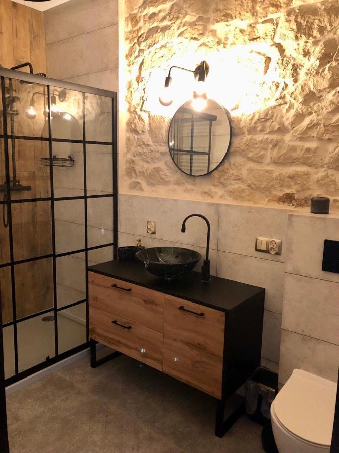 Kamieniczka 12 Apartamenty تشينستوخوفا المظهر الخارجي الصورة